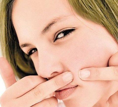 如何有效去除臉上的痘痘和痘印——全方位指南，全方位指南，如何有效去除臉部痘痘與痘印的方法