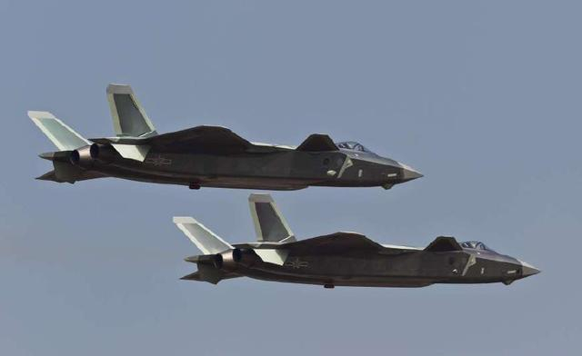 殲-20飛行速度，揭秘中國新一代隱身戰斗機的速度與性能，揭秘殲-20隱身戰斗機的速度與性能，中國新一代戰斗機的飛行速度探索