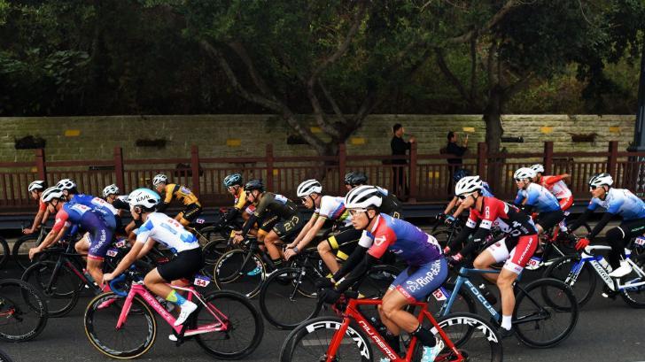 澳門正版精準(zhǔn)免費(fèi)資料,探索未來的預(yù)測與機(jī)遇(2025展望),澳門正版精準(zhǔn)資料揭秘,未來預(yù)測與機(jī)遇展望(2025年展望)