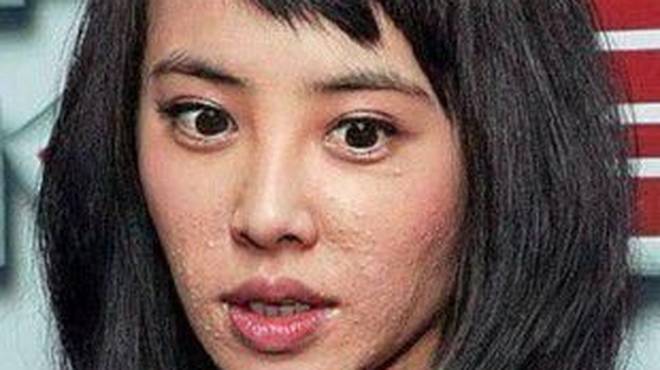 不化妝的明星,真實面容下的美丑與否,不化妝的明星,真實面容下的美丑探討