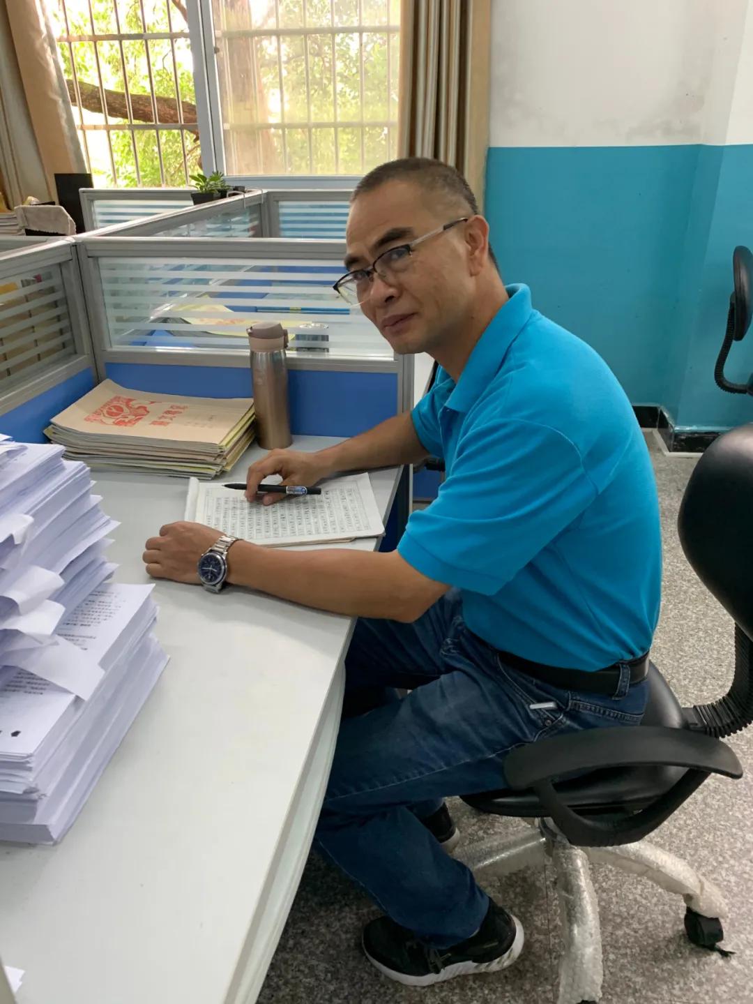 一肖拖一肖二中二組合分析，有多少組可能性？，一肖拖一肖二中二組合解析，可能性組合數量探究