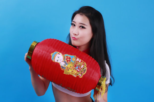 王中王四肖選一碼,揭秘彩票背后的秘密策略與技巧,揭秘彩票策略與技巧,王中王四肖選一碼指南