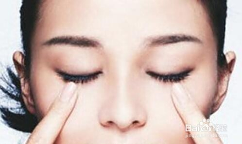 快速消除眼袋的小妙招，實用指南助你煥發青春光彩，快速消除眼袋秘訣，實用指南重塑青春光彩亮眼魅力