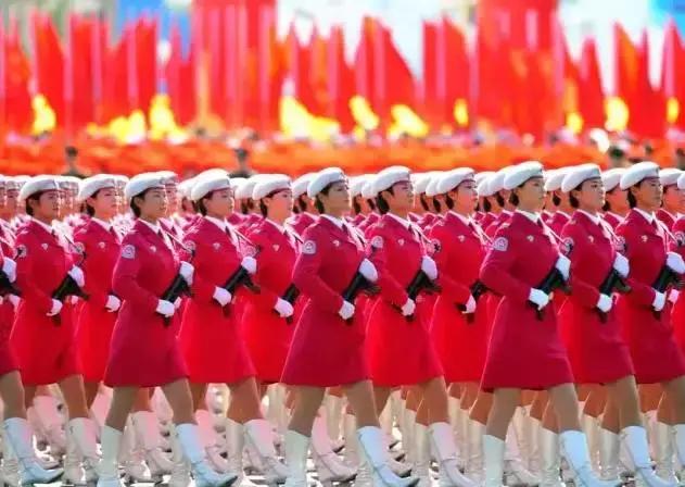 中國女兵,力量與榮耀的象征,中國女兵,力量與榮耀的璀璨象征