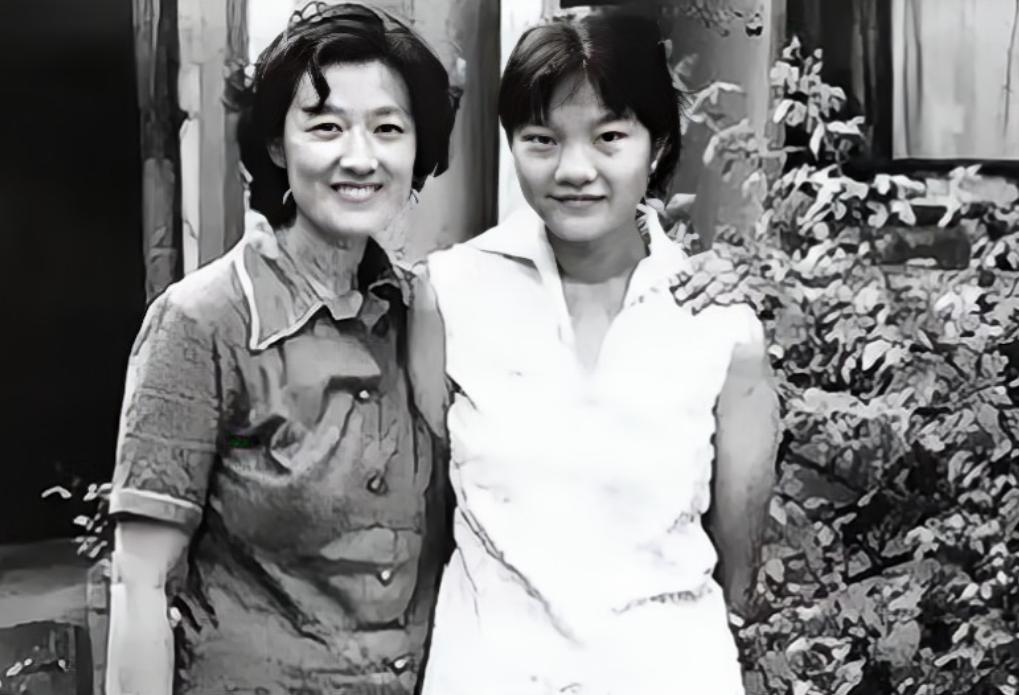 陳凱歌前妻,一位被時光溫柔以待的女神,陳凱歌前妻,時光中的女神