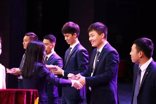 王中王一肖開獎中特，探索彩票奧秘與SEO策略，王中王一肖開獎中特，彩票奧秘與SEO策略探索