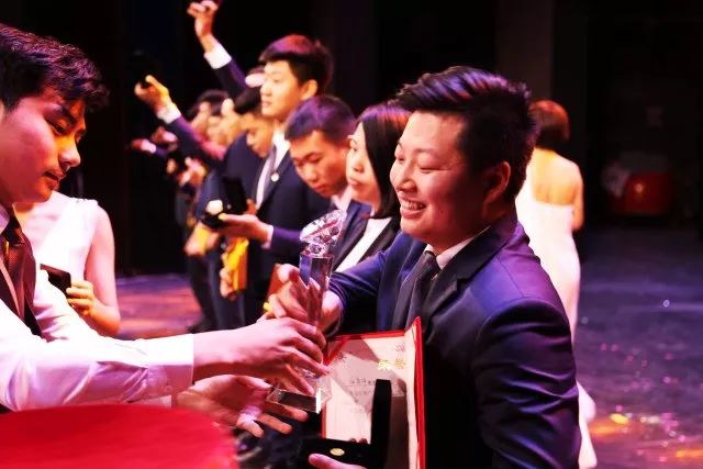 王中王一肖開獎中特,探索彩票奧秘與SEO策略,王中王一肖開獎中特,彩票奧秘與SEO策略探索