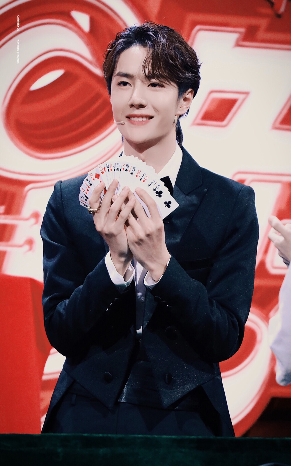 王中王與肖中特,探尋兩大關(guān)鍵詞背后的故事,探尋王中王與肖中特背后的故事,兩大關(guān)鍵詞揭秘傳奇經(jīng)歷