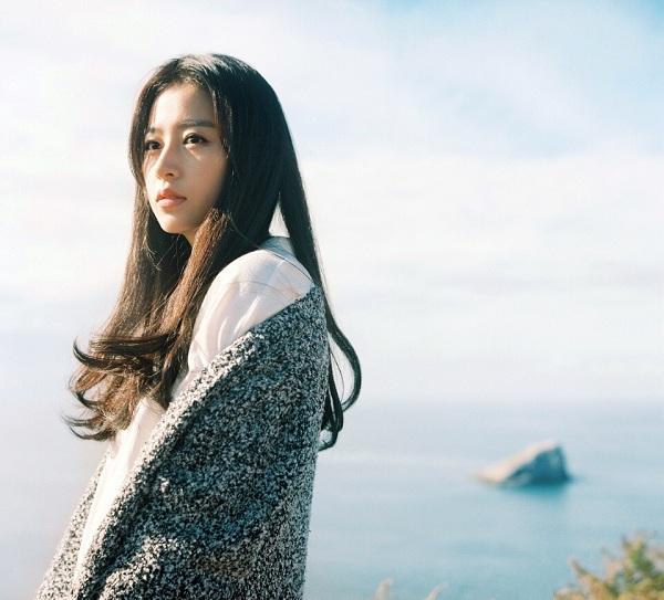 周雨彤個人資料圖片，周雨彤個人資料及圖片簡介