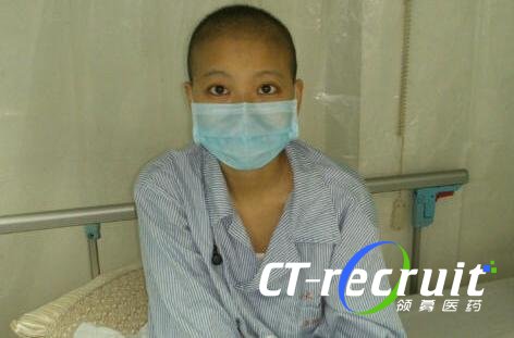 女性白血病的早期癥狀及其識別與應(yīng)對，女性白血病的早期癥狀識別與應(yīng)對指南