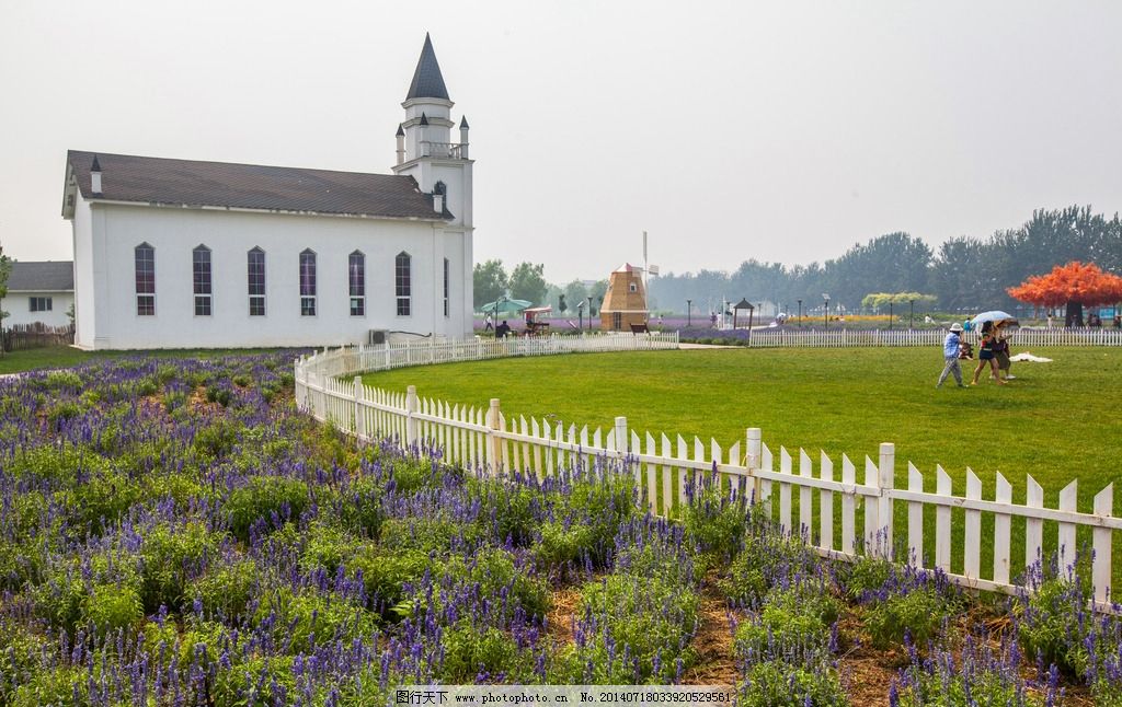 藍(lán)調(diào)薰衣草莊園,探索紫色浪漫的秘境,藍(lán)調(diào)薰衣草莊園,紫色浪漫的秘境探索