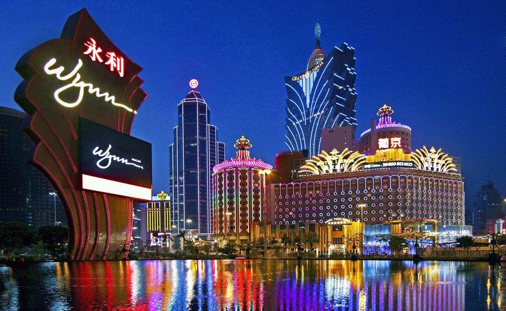 正澳門每晚8點(diǎn)30開獎(jiǎng),探索澳門彩票的魅力與策略,澳門彩票魅力探索,開獎(jiǎng)時(shí)刻與策略解析