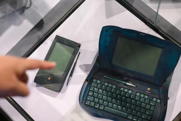 揭秘劉伯溫四肖選一肖資料,傳奇人物背后的秘密,揭秘劉伯溫四肖選一肖背后的傳奇人物秘密