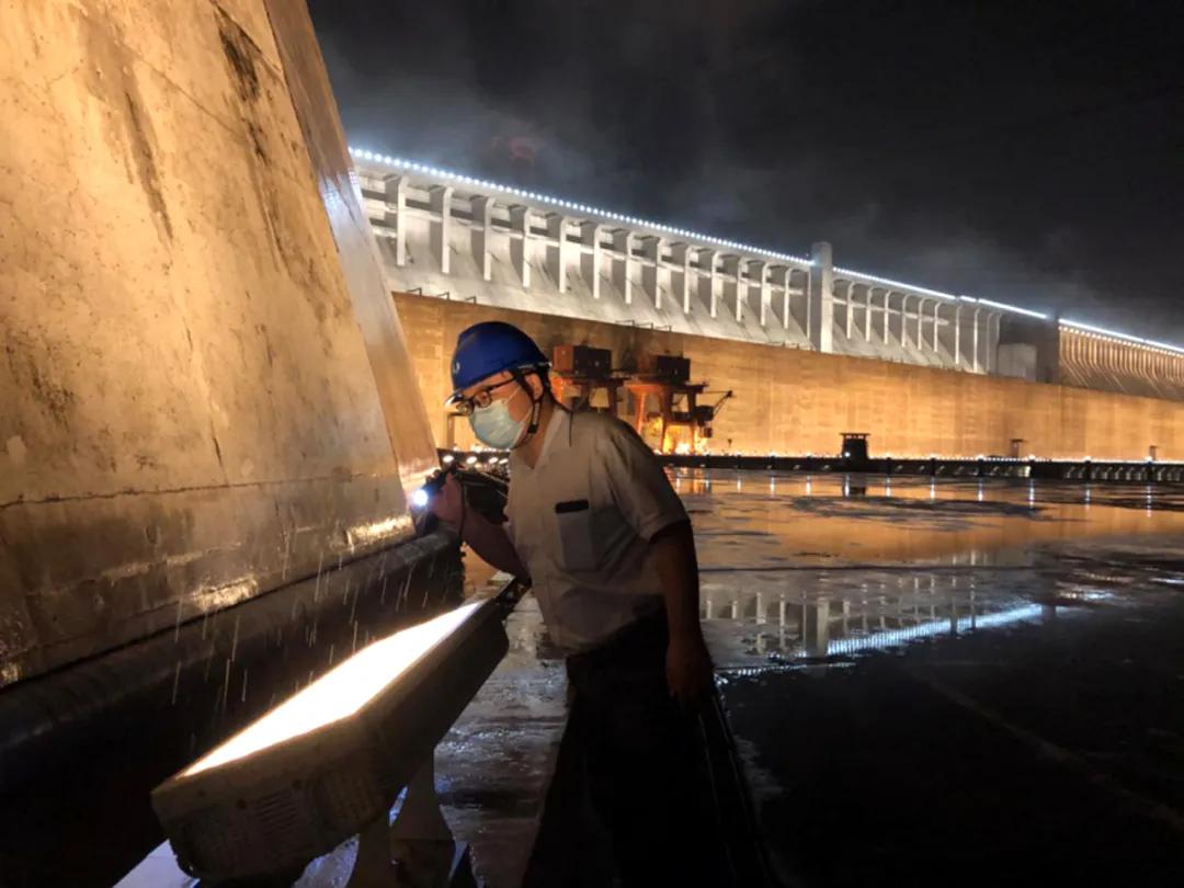 長江電力股票股,投資潛力與市場前景分析,長江電力股票投資潛力與市場前景深度解析