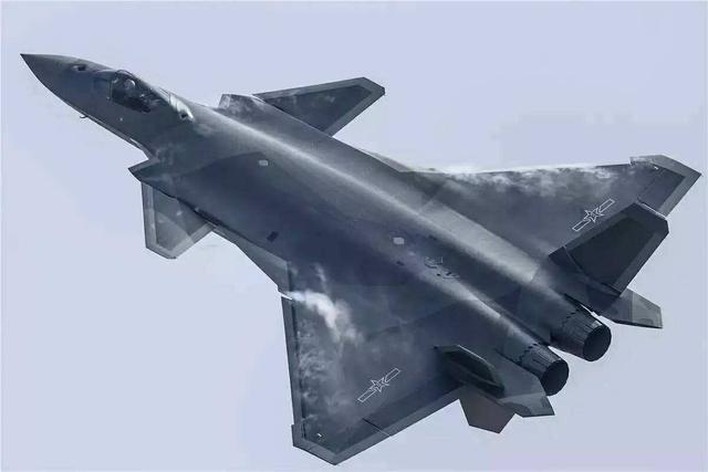 殲-20與F-22空中霸主之爭,性能對比與未來展望,殲-20與F-22空中霸主之爭,性能對比及未來展望