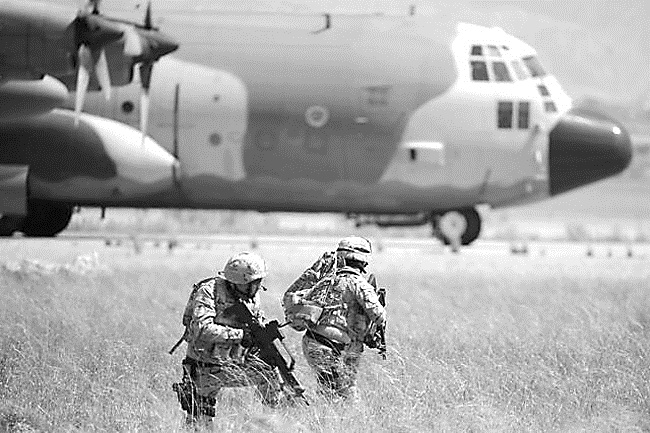 軍事新聞國際戰(zhàn)爭，全球安全局勢的緊密紐帶，全球安全局勢與軍事新聞國際戰(zhàn)爭的緊密紐帶