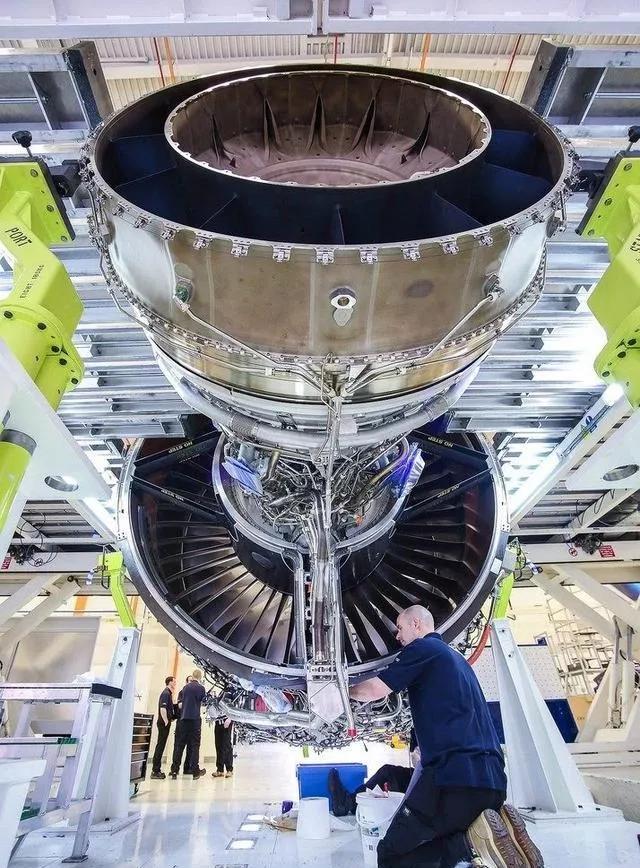 殲-35可能即將首飛,探索新一代戰(zhàn)斗機(jī)的技術(shù)前沿,殲-35即將首飛,探索新一代戰(zhàn)斗機(jī)技術(shù)前沿的里程碑